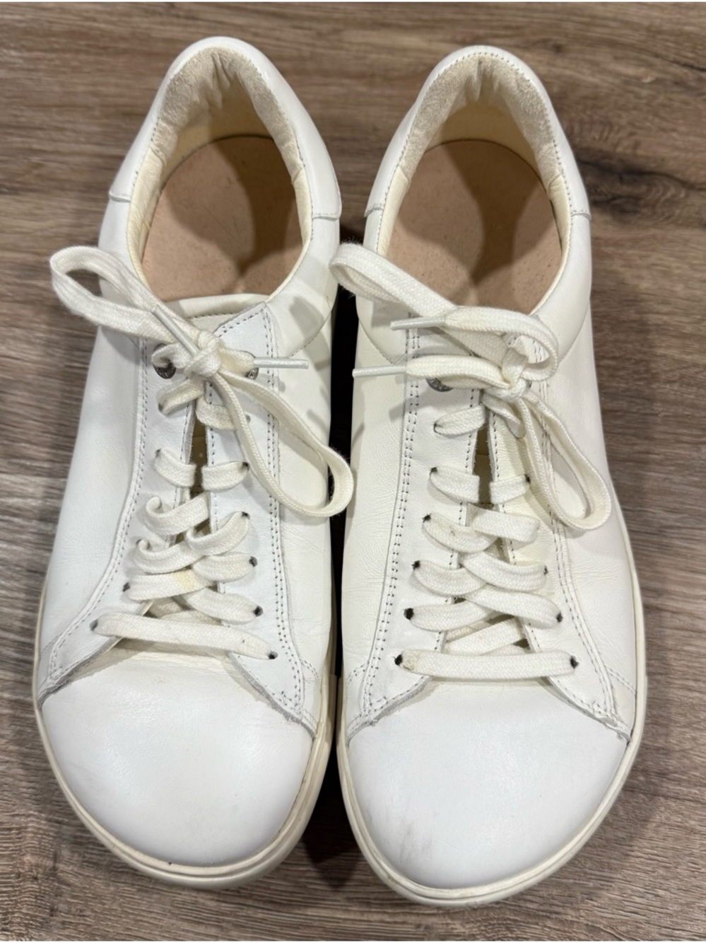 Unisex Birkenstock Bend Sneaker , White Leather , Women’s: 9–9.5Men’s: 7–7.5